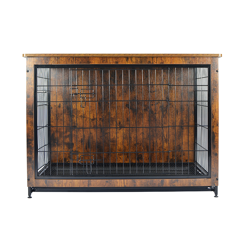 Wewnętrzna drewniana klatka w stylu metalowym