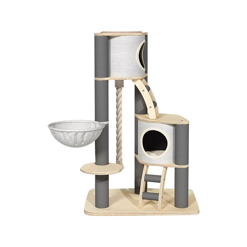 Wieża podłoga do sufitu w pomieszczenia solidnego drewna ramy kota